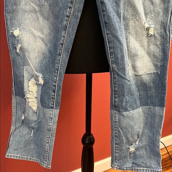 7 for all Mankind Edie High Rise Distressed Patch Work Jeans - Picture 5 of 10